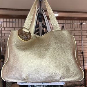 MICHAEL KORS GOLD BAG SO500